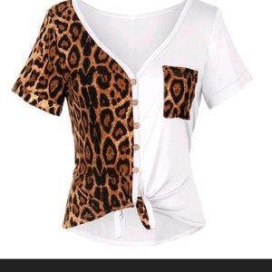 Two Toned Leopard Tops!